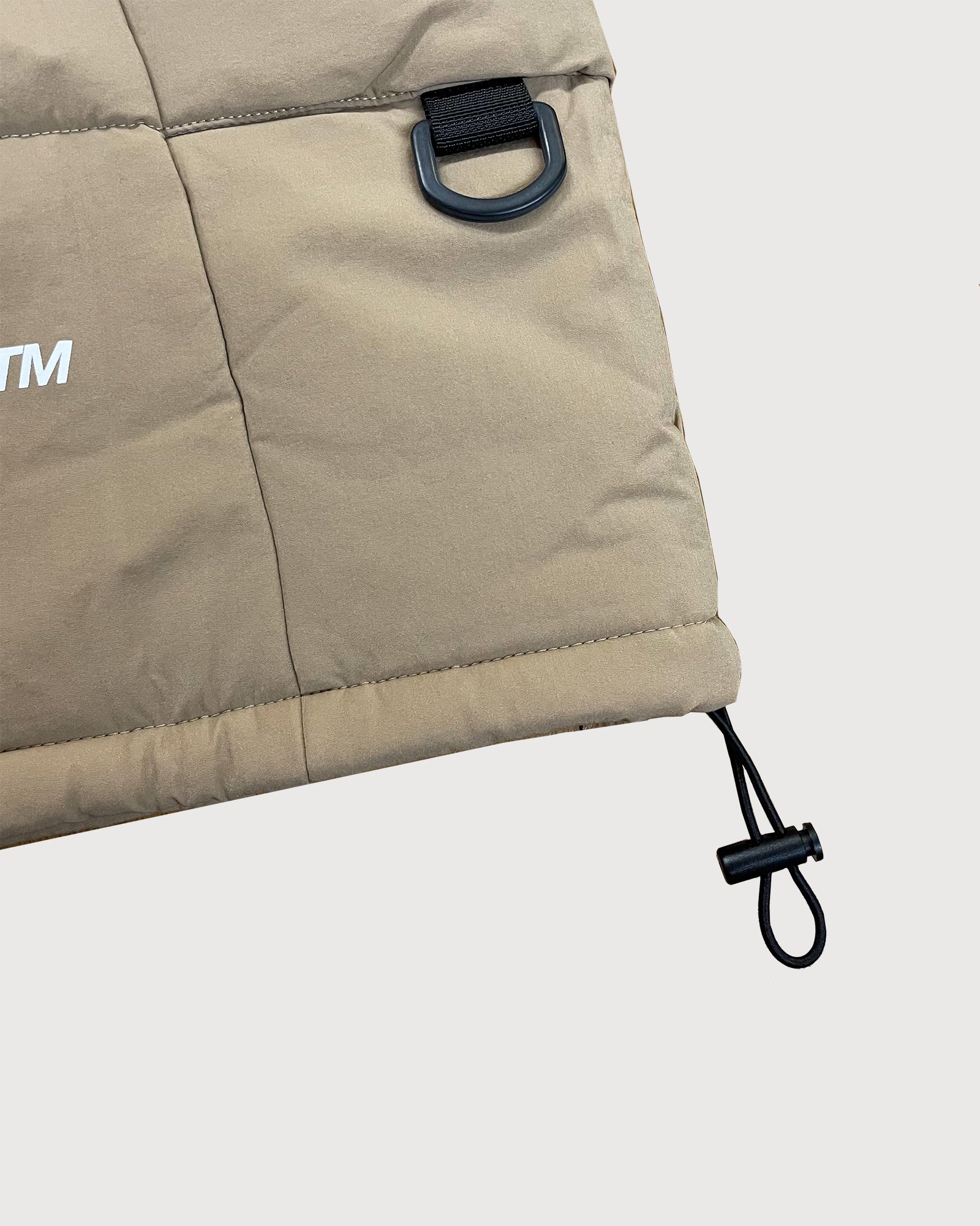 NAGG DIAGONAL ZIP PUFFER VEST - BEIGE - – Cph/Golf™︎