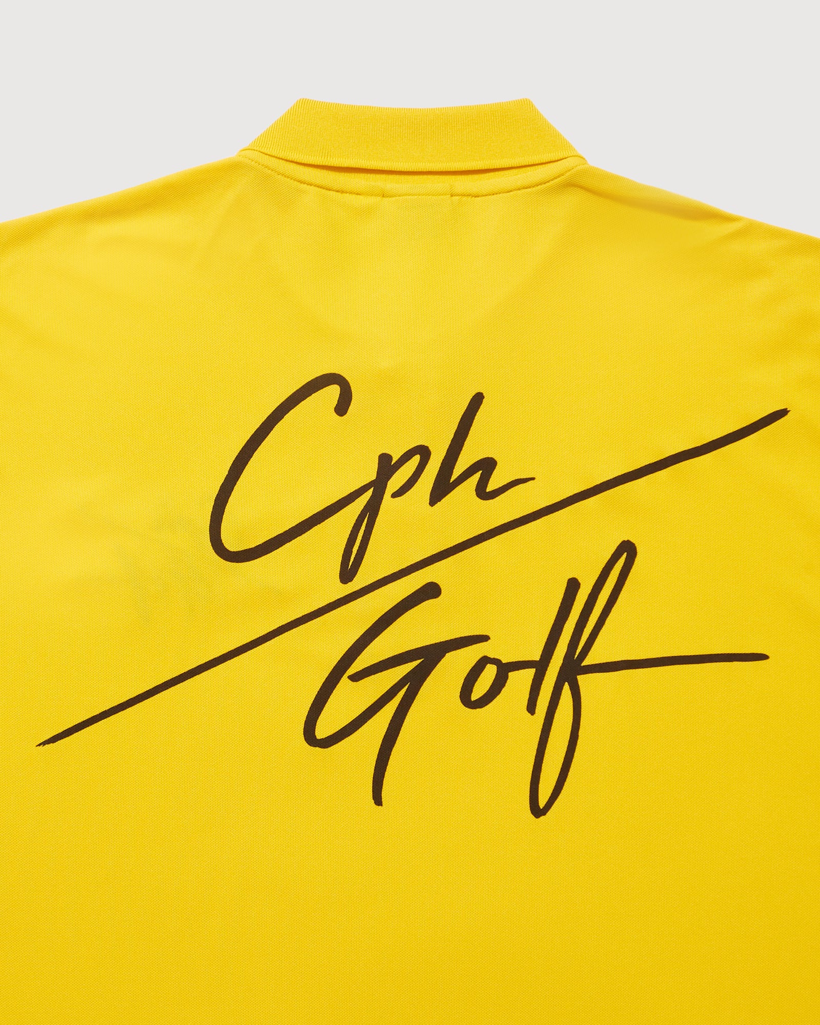 【CaptainsHelmGolf】SLASH LOGO SUMMER POLO SLASH LOGO SUMMER DRY POLO - YELLOW - – Cph/Golf™︎