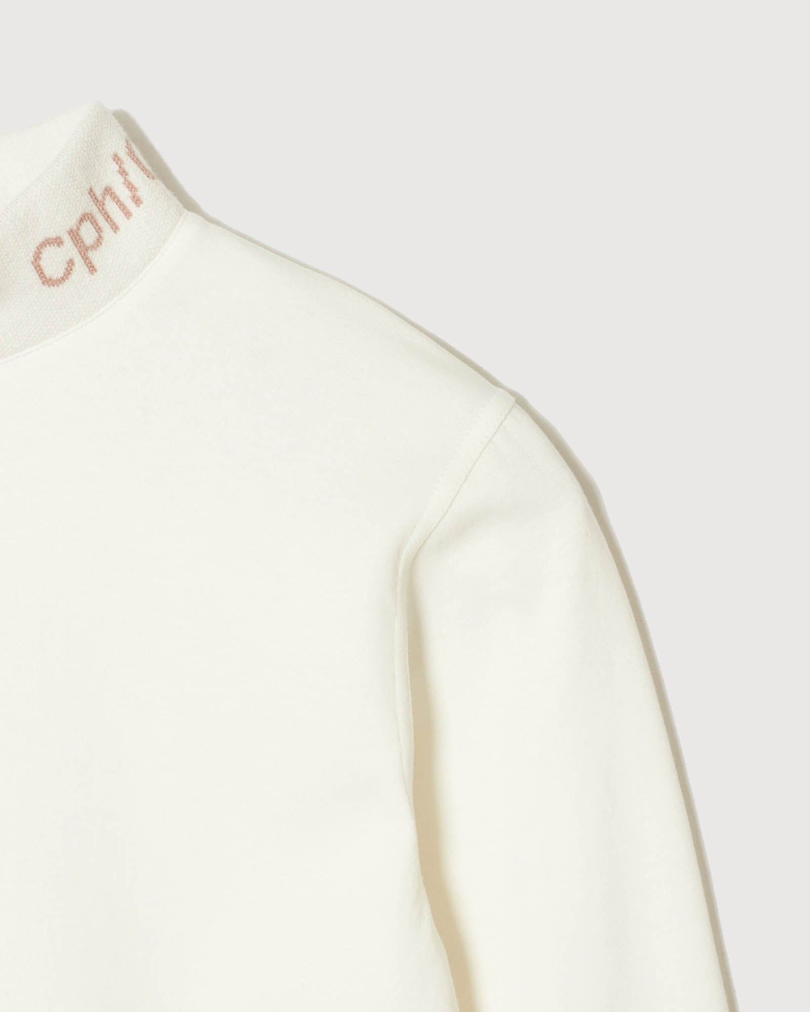 キャプテンズヘルムゴルフ JACQUARD MOCK NECK LS TEE JACQUARD MOCK NECK LS TEE - WHITE - – Cph/Golf™︎
