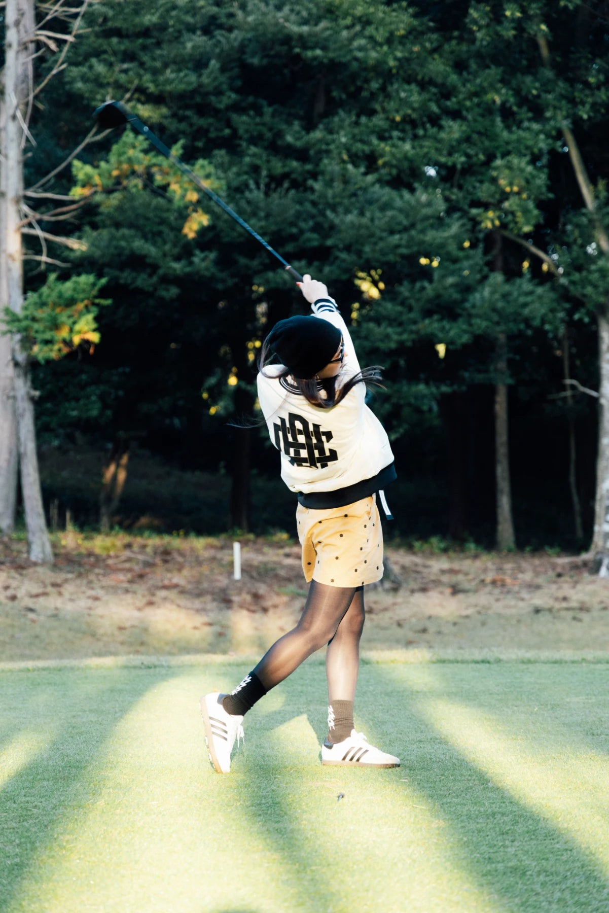 OVERLAP LOGO 2 TUCK SKIRT BEIGE – Cph/Golf™︎ OVERLAP LOGO 2 TUCK SKIRT BEIGE – Cph/Golf™︎