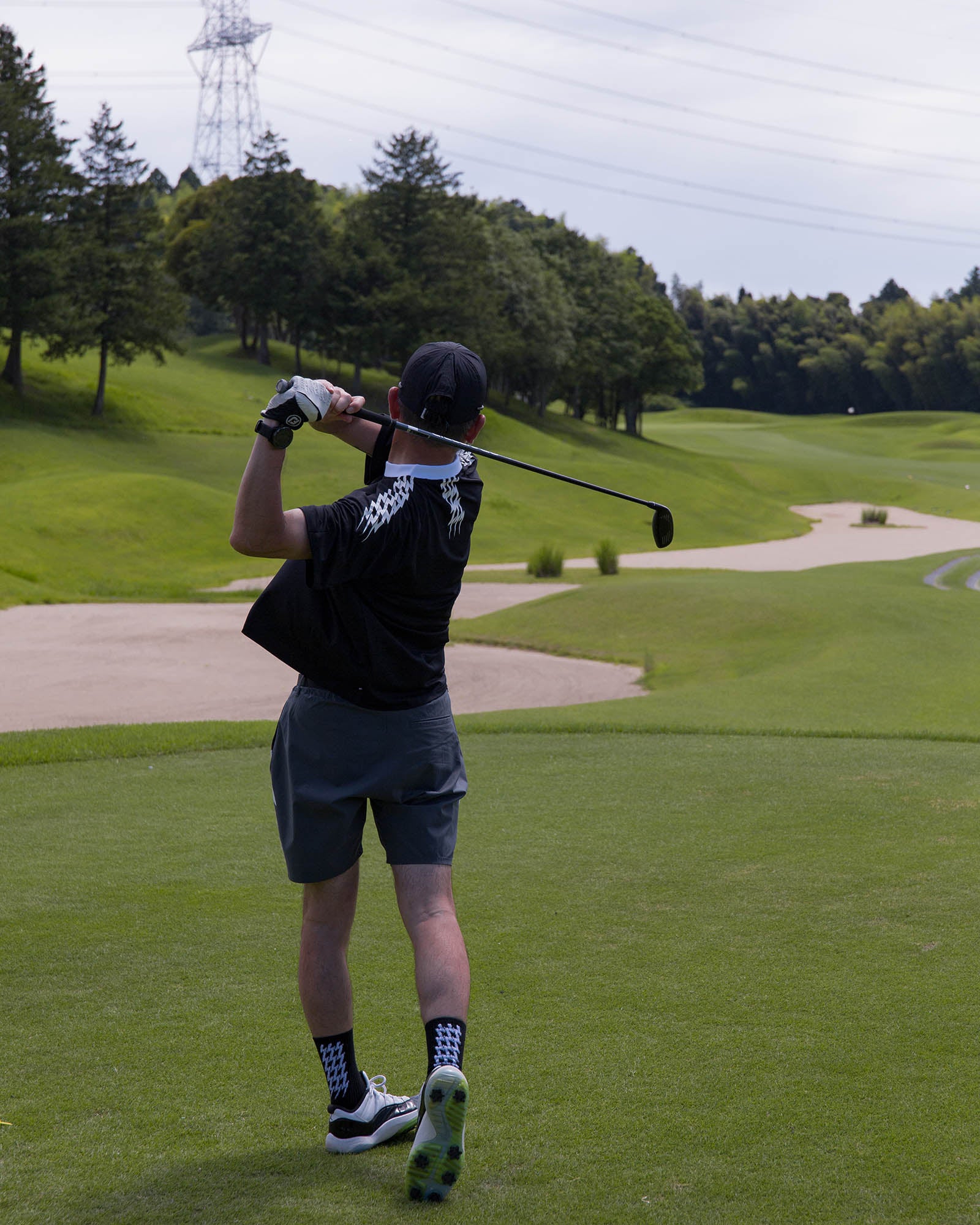THUNDER STRIPES HENRY POLO - BLACK - – Cph/Golf™︎