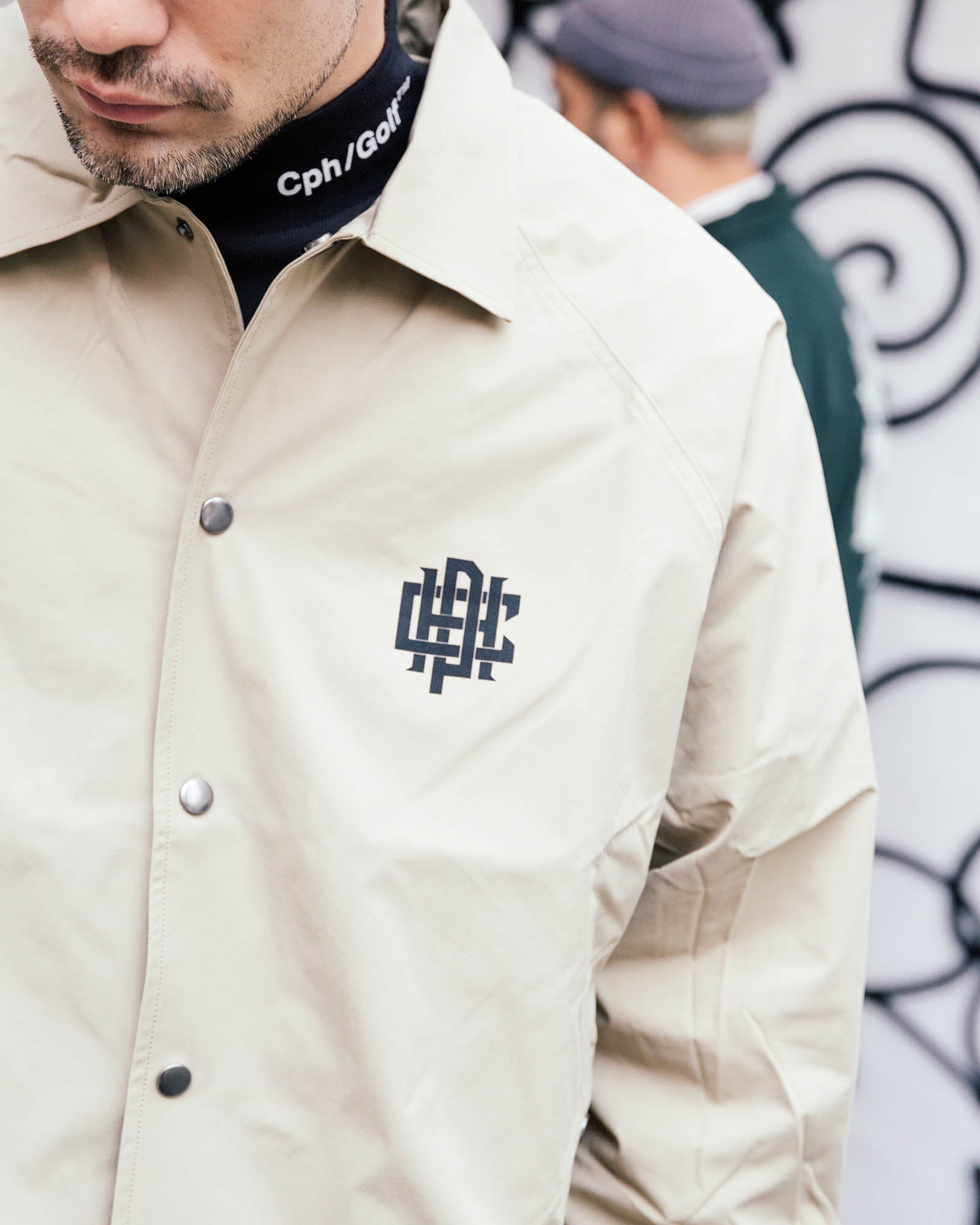 OVERLAP LOGO COACH JACKET - BEIGE - – Cph/Golf™︎