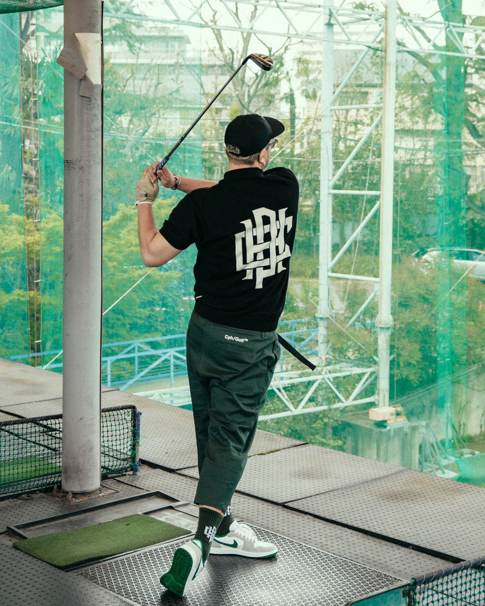 Cph/Golf / ADJUSTABLE CROPPED CHINO ゴルフ ADJUSTABLE CROPPED CHINO PANTS - GREEN - – Cph/Golf™︎