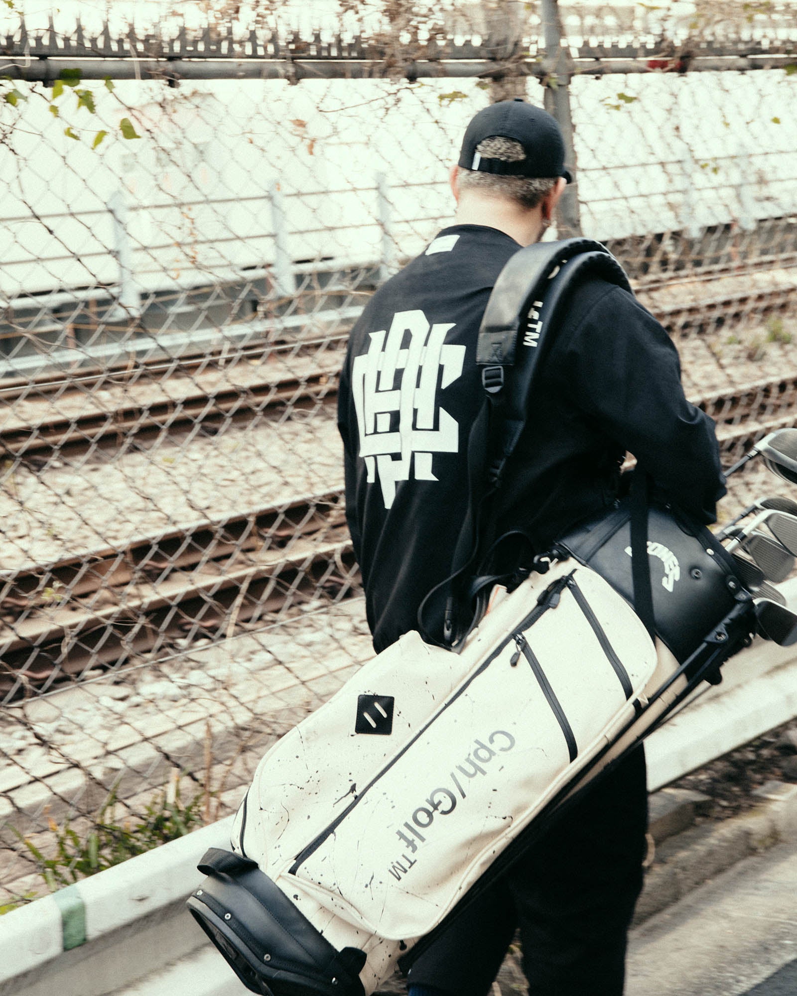 OVERLAP LOGO NO COLLAR JACKET - BLACK - – Cph/Golf™︎