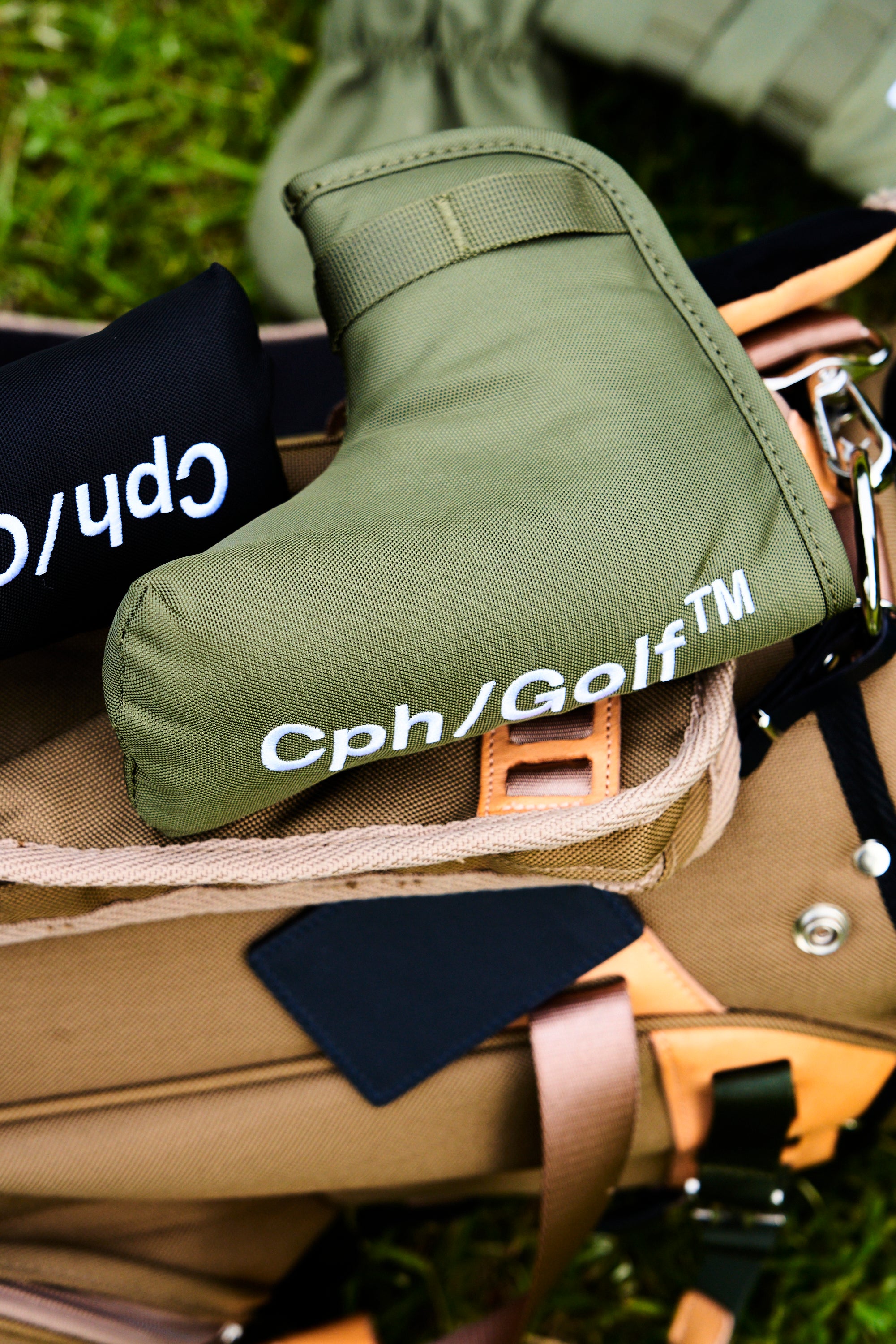 F.C.R.B. - FCRB PUTTER HEAD COVER パター ゴルフ カーキ TACTICAL PUTTER COVER (PIN TYPE) KHAKI – Cph/Golf™︎