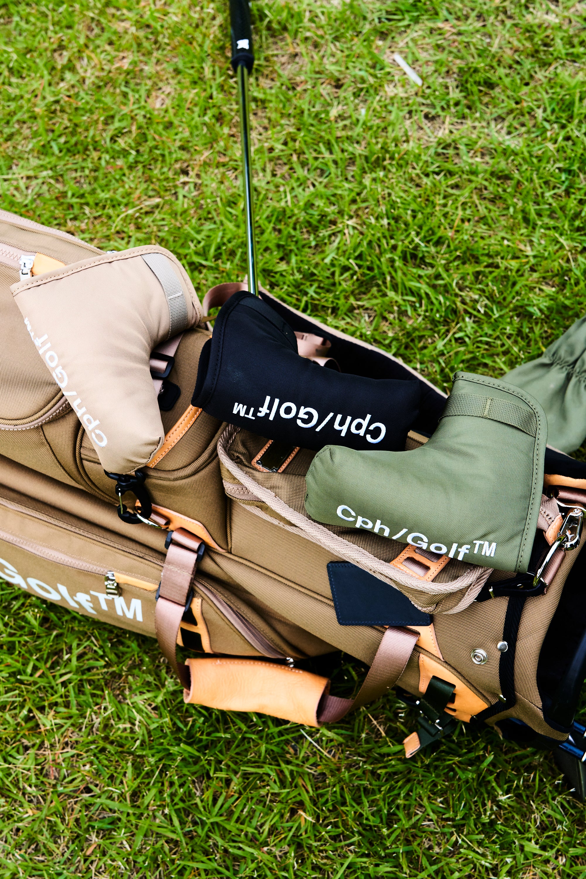 TACTICAL PUTTER COVER (PIN TYPE) KHAKI – Cph/Golf™︎