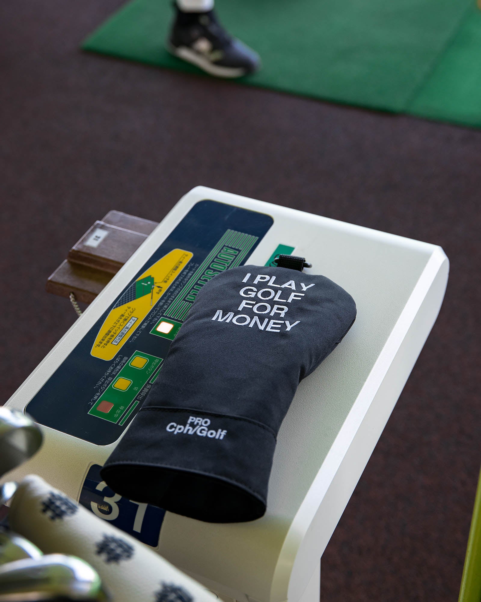 Cph/Golf™ ブラックゴルフバッグ限定品　ヘッドカバー付き 2025年最新】CAPTAINS HELM GOLF ゴルフバッグ・キャディバッグ