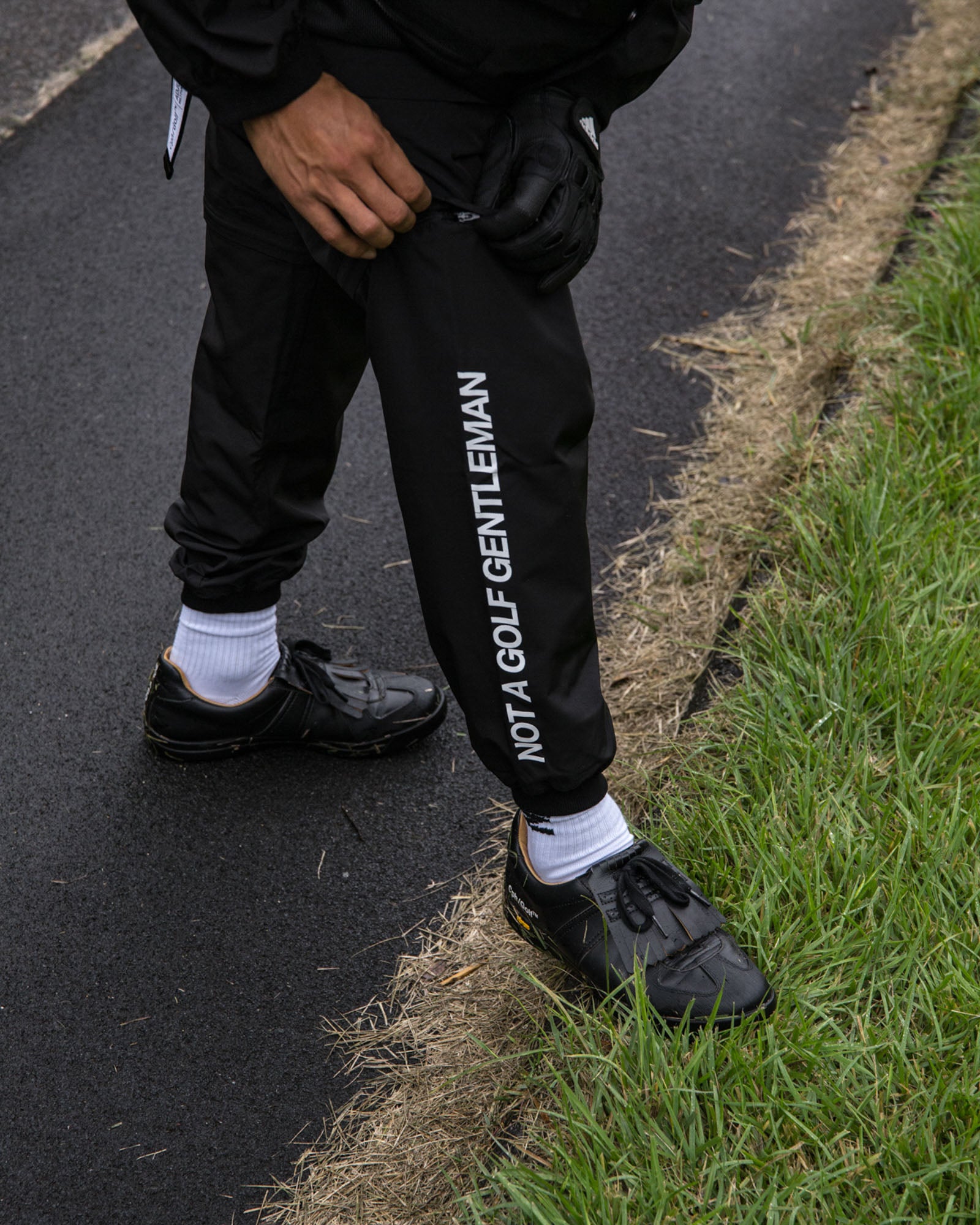 新品・未使用Captains Helm Golf NYLON PANTS L 【公式通販】