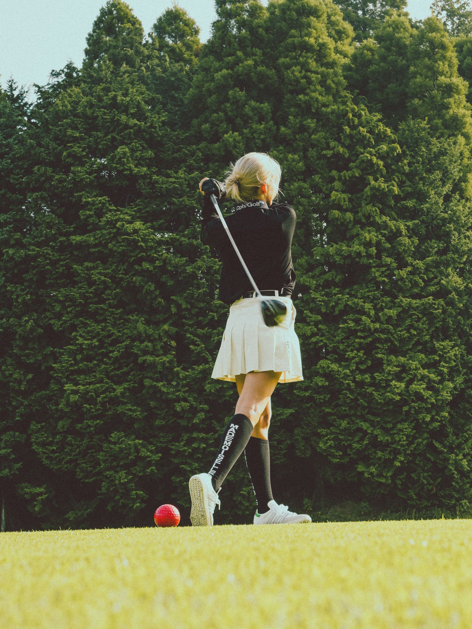 WOMENS】Munsingwear × Cph/Golf™️ #PLEATS SKIRT - OFF WHITE