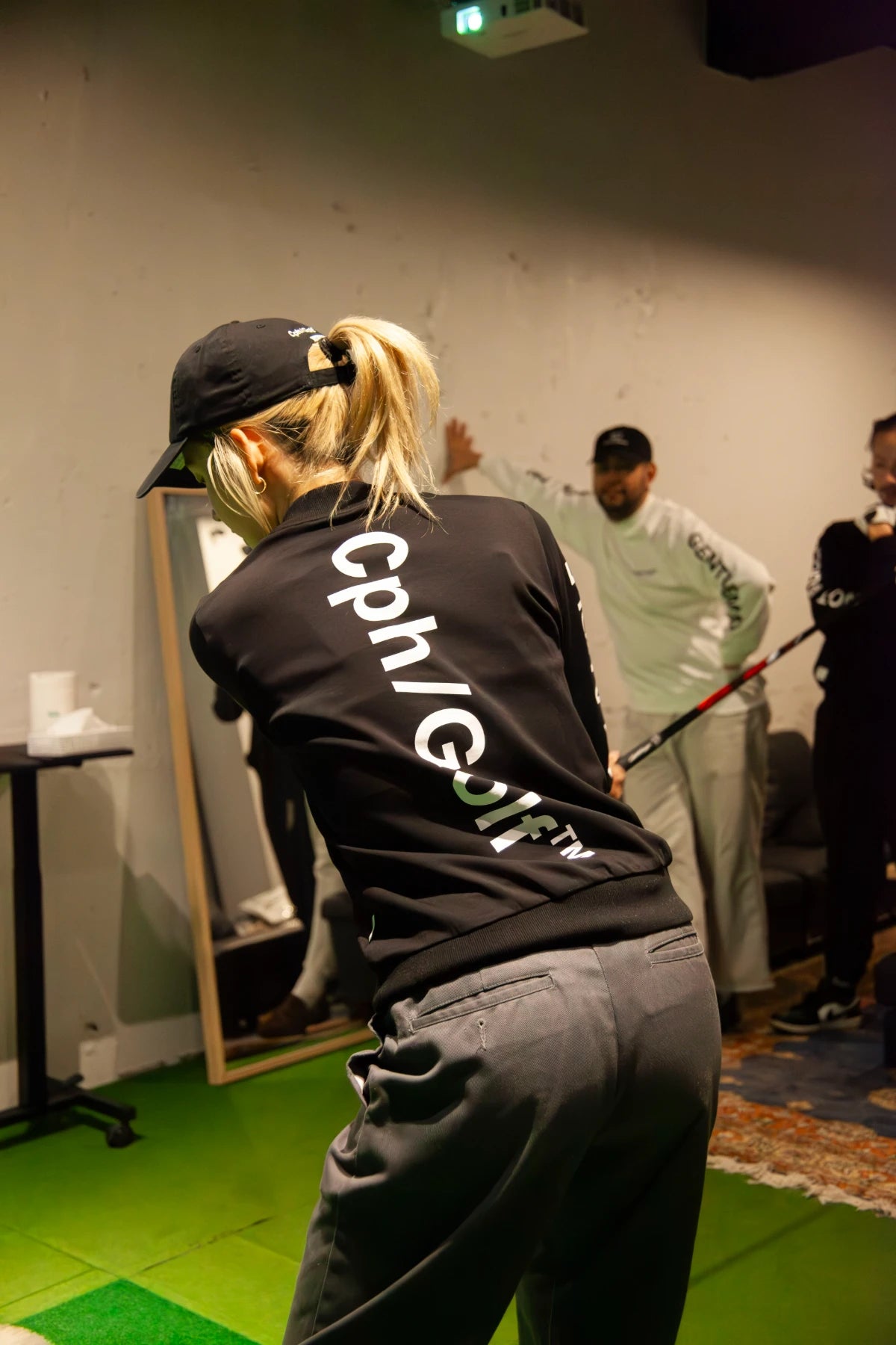 WOMEN] Cph/Golf LOGO LS MOCK NECK TEE BLACK – Cph/Golf™︎