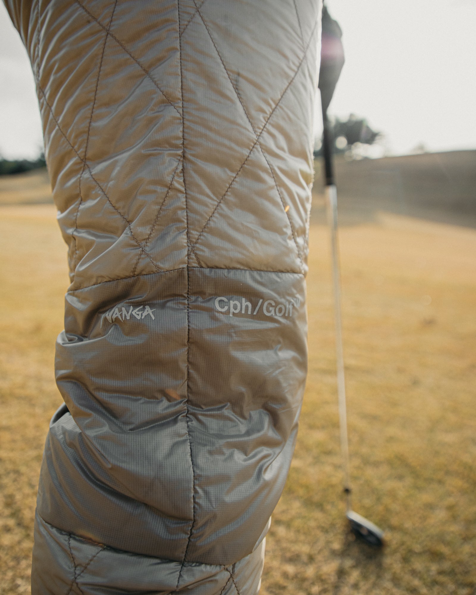 NANGA® × Cph/Golf™ #QLT DOWN TRACK PANTS - BEIGE - – Cph/Golf™︎