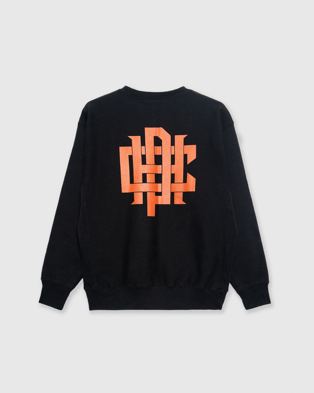 CHG22-SS-T03 #OVERLAP LOGO CREW SWEAT - BLACK - – Cph/Golf™︎