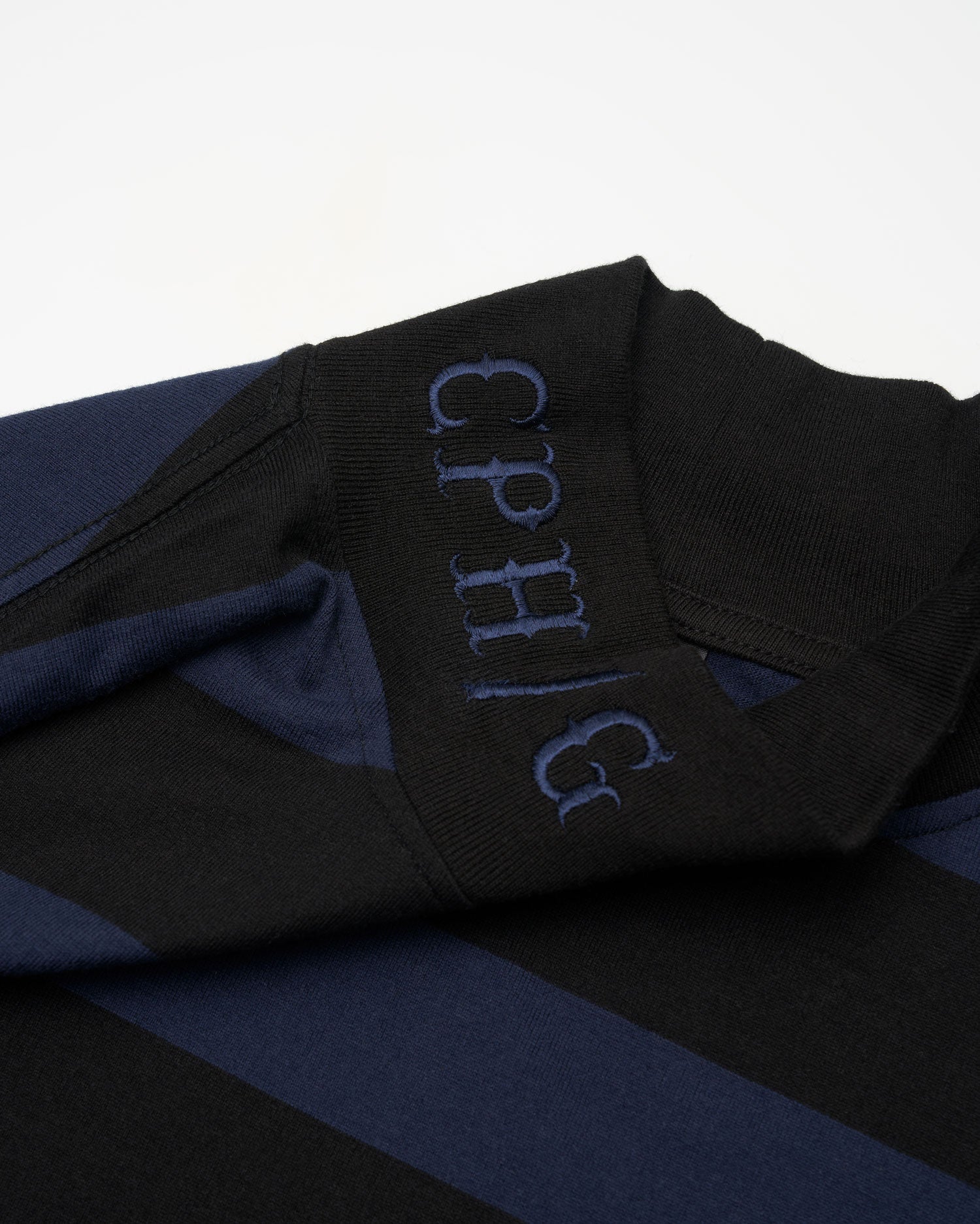 SCHOTT × CAPTAINS HELM GOLF #BORDER MOCK NECK TEE - BLACK x INDIGO