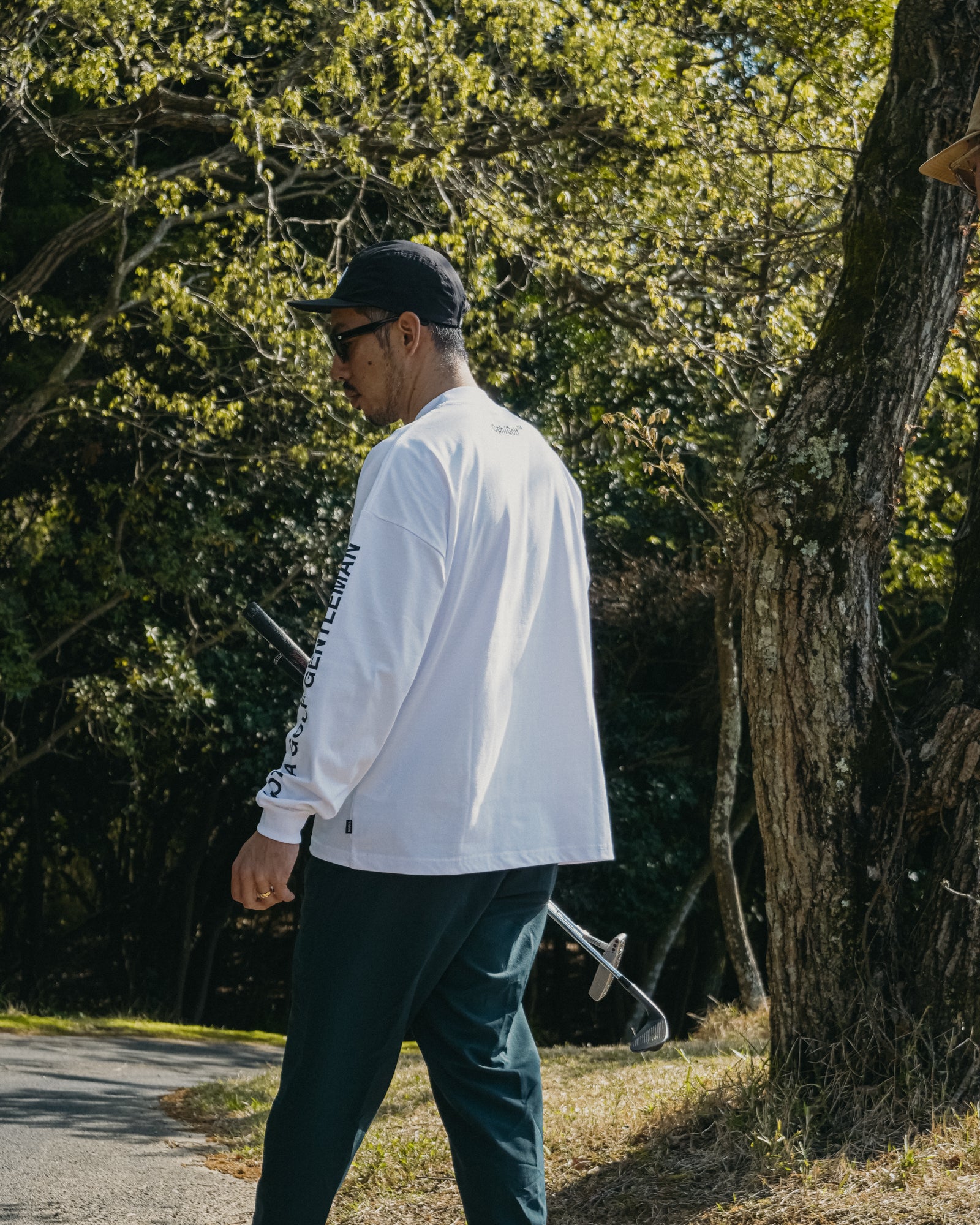 SHELTECH® #GENTLEMAN MOCK NECK L/S TEE - WHITE - – Cph/Golf™︎