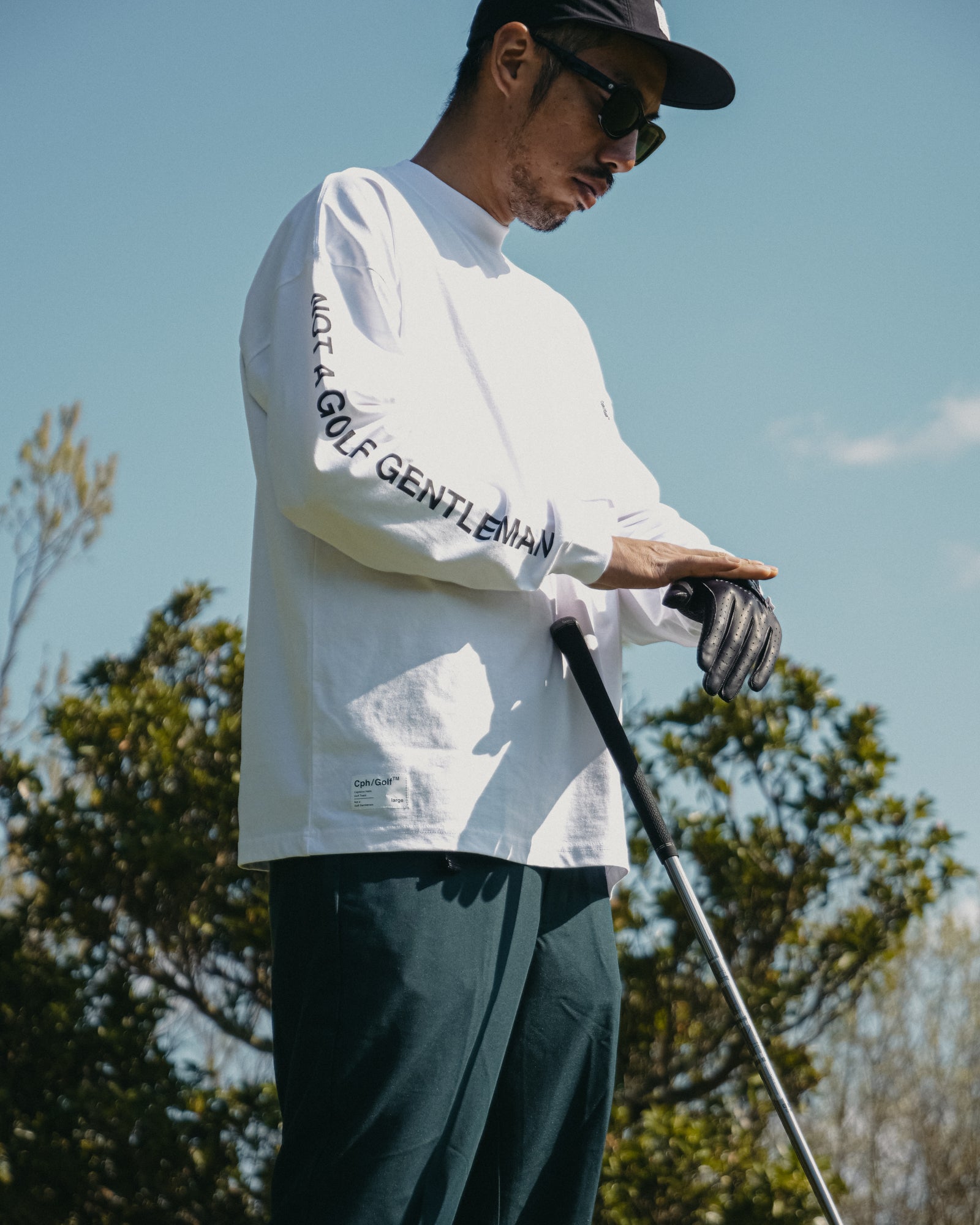 SHELTECH® #GENTLEMAN MOCK NECK L/S TEE - WHITE - – Cph/Golf™︎
